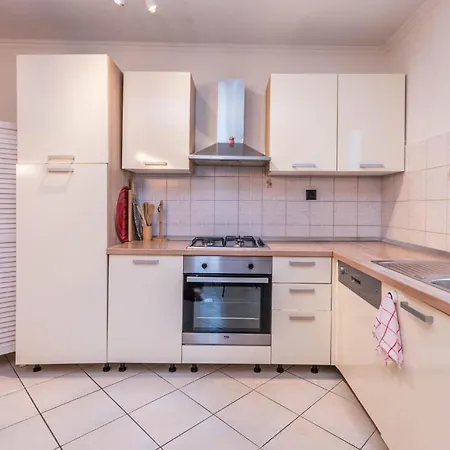 Holiday home Stunning In Gornje Rastane With Wifi *